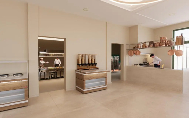 V Hotel Delphi