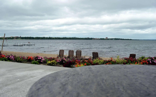 DoubleTree by Hilton Bemidji