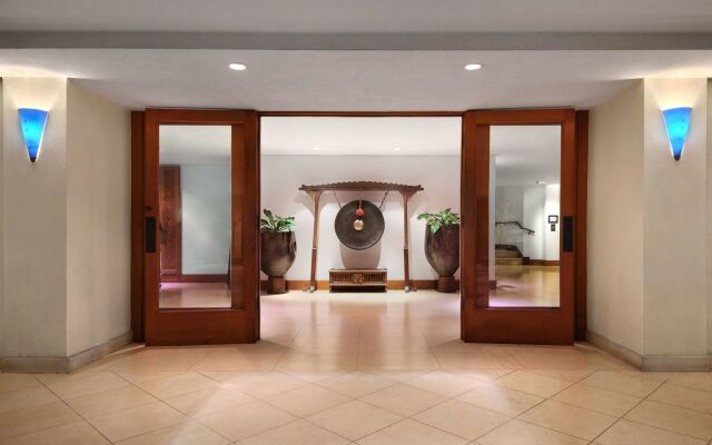 Lotus Honolulu at Diamond Head