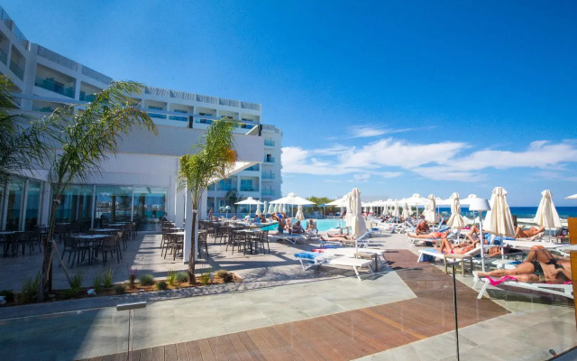 Evalena Beach