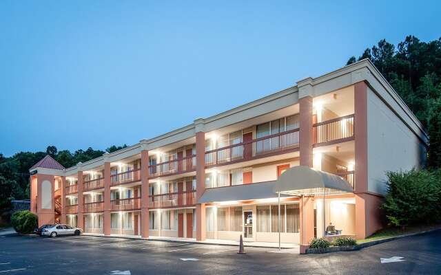 Travelodge by Wyndham Harriman