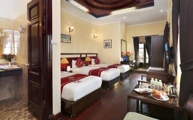 Hanoi Posh Boutique Hotel