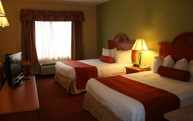 Best Western Plus Strawberry Inn & Suites