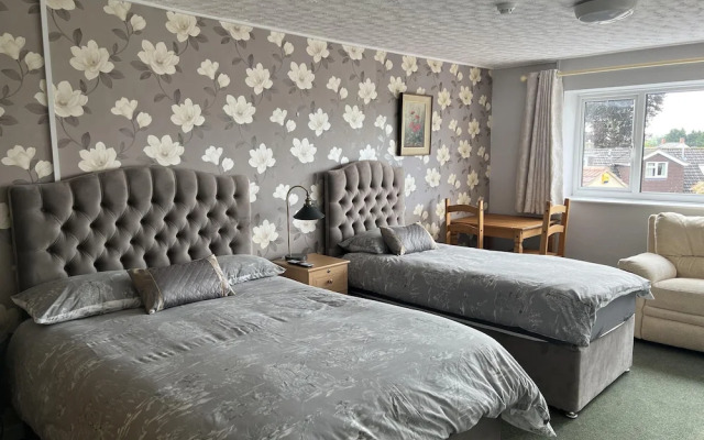 The Lawns Tea Room and B&B