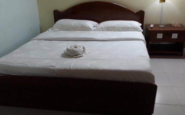 Mango Hotel