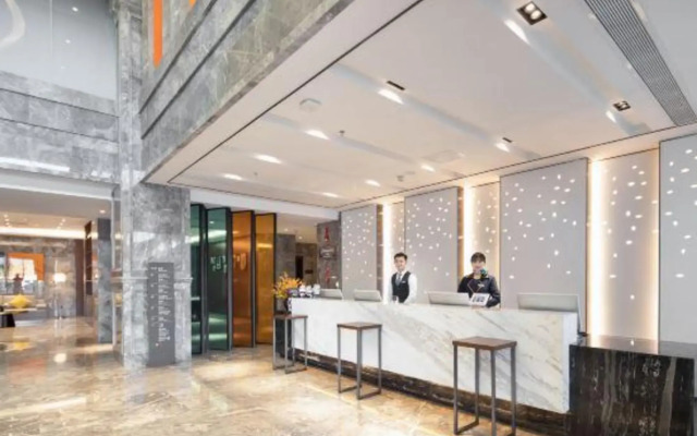 Hampton By Hilton Kunming South Station