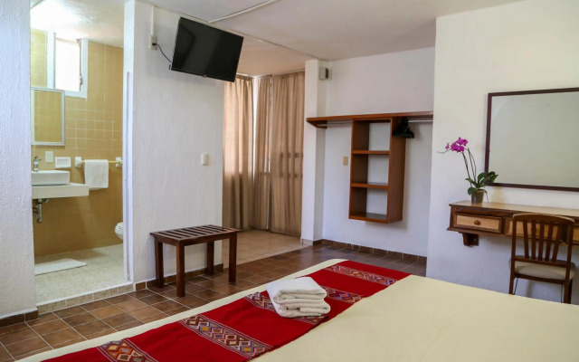 Hotel Vallartasol