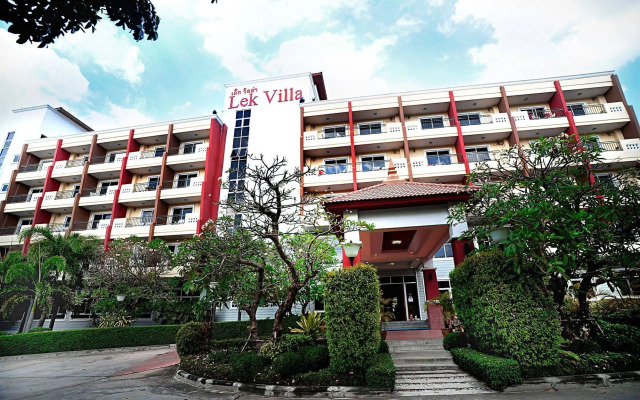 Lek Villa