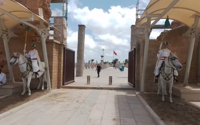 " Apartment Central Luxurious Hassan Mausoleum Tower -"