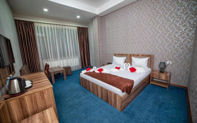 Continental Hotel Baku