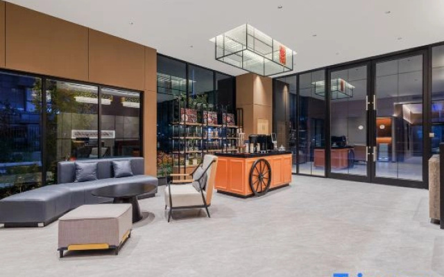 Homeinn Plus Hotel (Zhoushan Dinghai)
