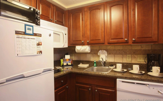 Staybridge Suites North Brunswick by IHG