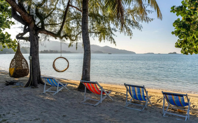 Coconut Beach Resort