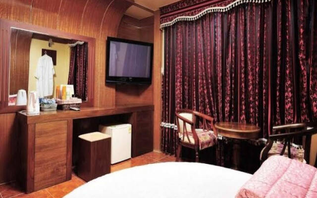 Obearon Motel