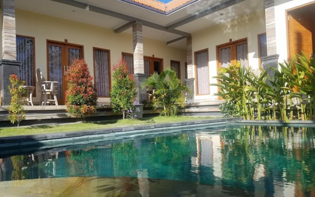 Cantika Guest House