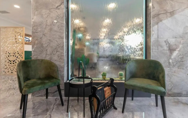 Lagun Castle Hotel&Spa