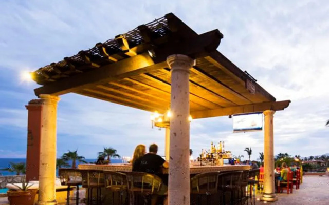 Charming 1BR With Ocean View in Cabo San Lucas