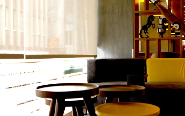 Sapko Airport Hotel