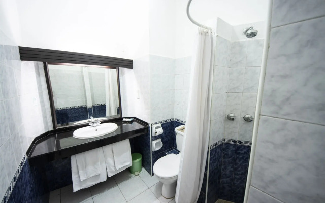 Bamburi Beach Hotel - All Inclusive