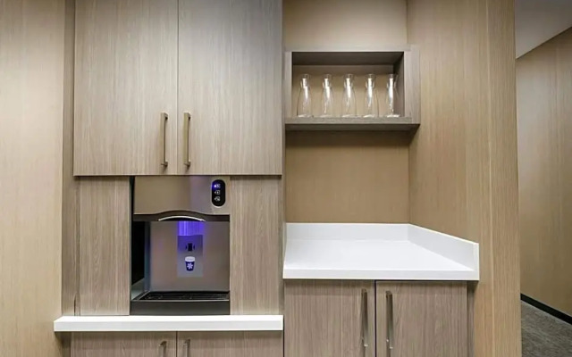 AC Hotel Bethesda Downtown