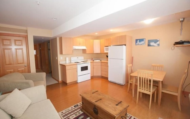 Keremeos Creek Crossing by Apex Accommo