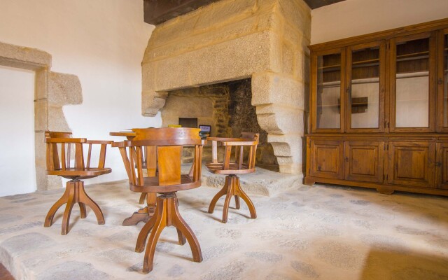 Monasterio y Pensión de Moraime