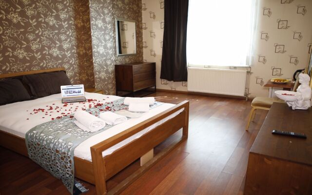 Silivri Safir Hotel & Resort Beach And Restaurant