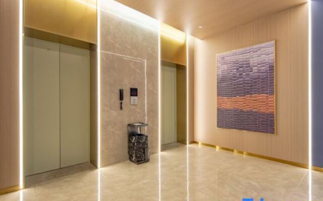 Starway Hotel (Jiaxiang High-Speed Railway Station Stone Sculpture Plaza)