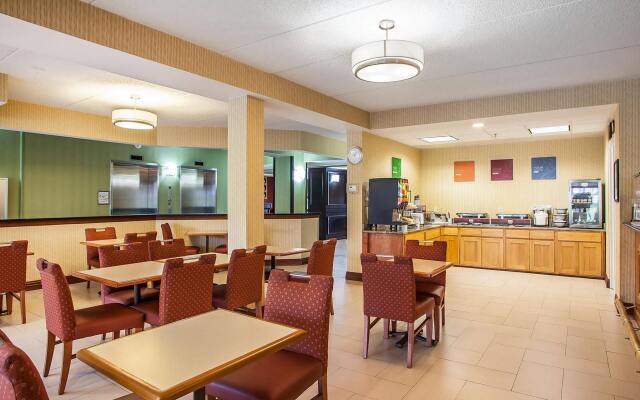 Comfort Inn Lehigh Valley West - Allentown