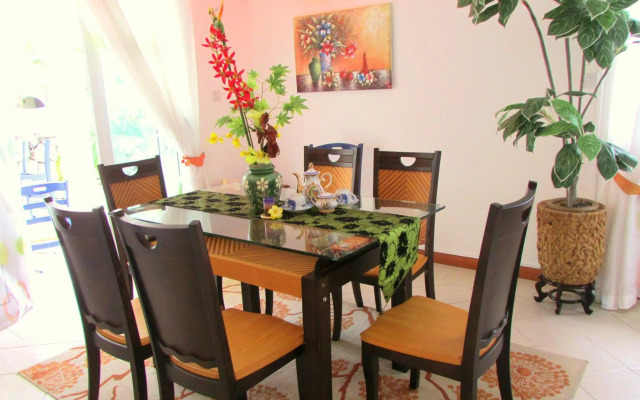 Golden Rod Villa