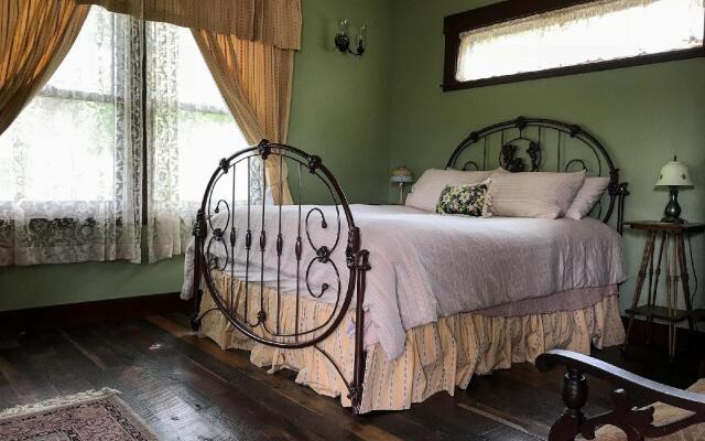 The Marie Bed and Breakfast