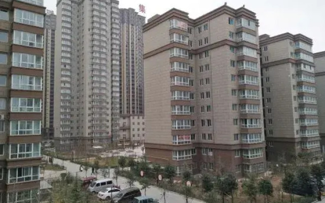 Ruiyu Guesthouse (Luoyang Longmen High-speed Railway Station)