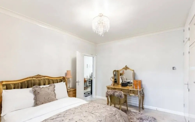 Beautiful 2bed Apt W/garden in Kensington