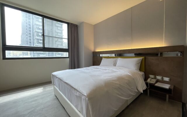 CHECK inn Taichung Qinghai
