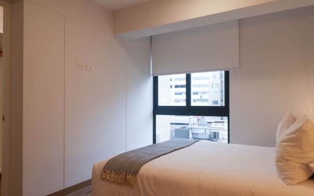 w Fancy 2BR With Balcony in Miraflores