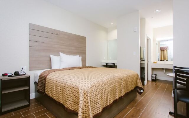 Scottish Inns & Suites Baytown Hwy 330