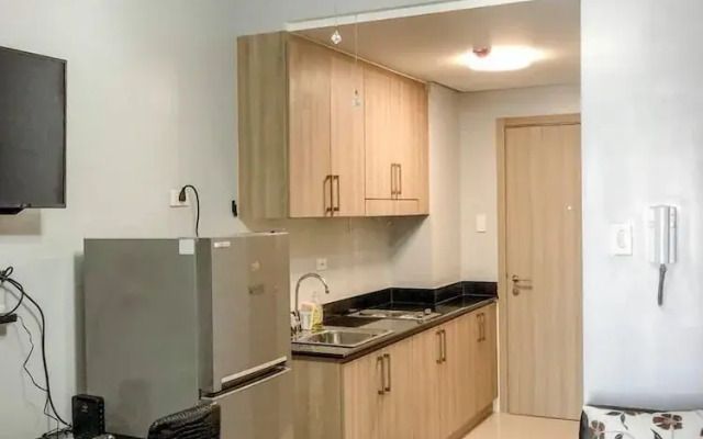 USP Suites at Shore Residences