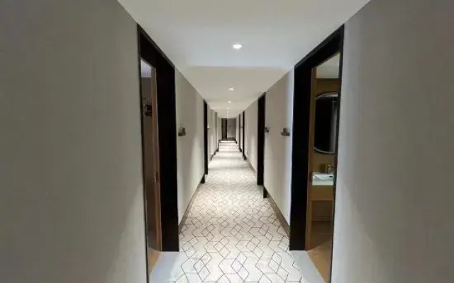 Tongling Pink Memory Hotel