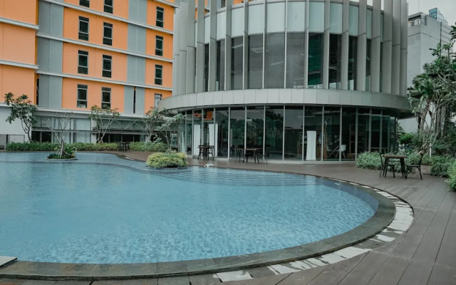Comfort 1Br Apartment At Pejaten Park Residence