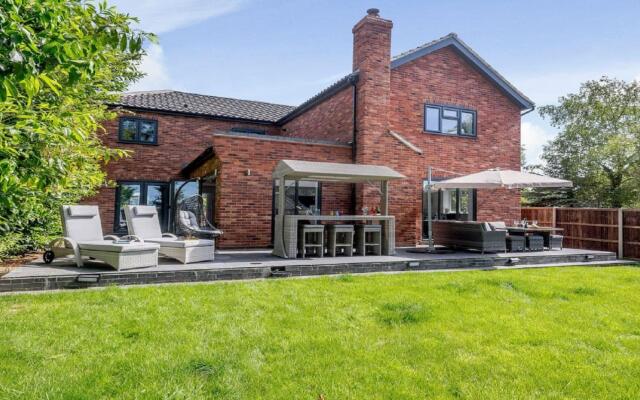 Kingfisher Lodge