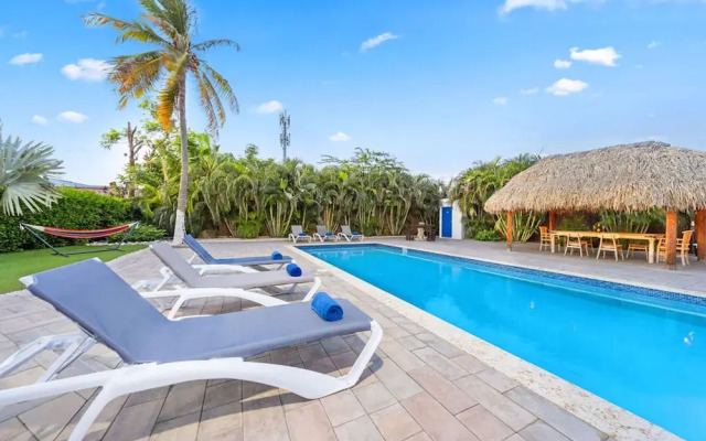 Turibana Plaza Suite 4 w Balcony