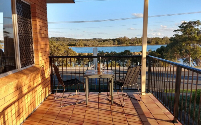 Haven Waters Motel & Apartments