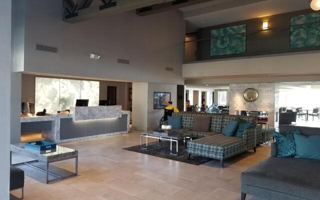 Executive Inn & Suites Embarcadero Cove