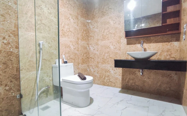 Simple And Relaxing 1Br At Grand Sungkono Lagoon Apartment