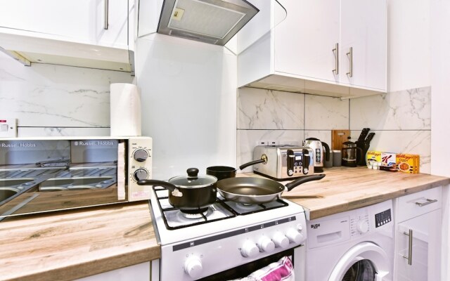 West Ealing SVD Apt. - 2 Bedroom 2 Bath