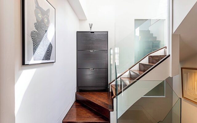 Lavish Mews House - Notting Hill