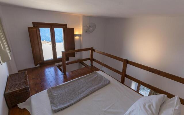 ⋆ 5BR Oceanside View Near Lighthouse- Pharos VM ⋆
