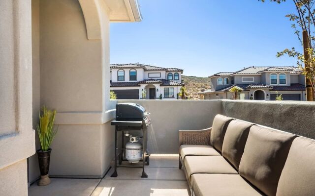 The Tree House 4 Bedroom Home