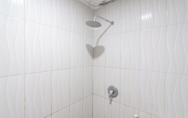 RedDoorz Syariah @ Cigadung Raya Street