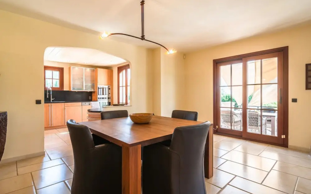 Cosy Holiday Home in Seillans With Private Swimming Pool